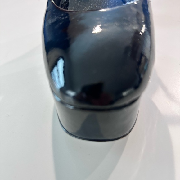 Larroude Glossy Black Heels - Picture 7 of 8